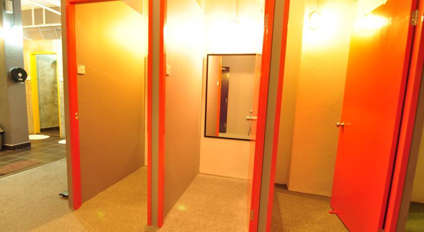 スカイポッド ホステル コタキナバル 部屋 写真